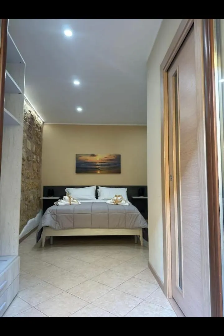 Kalgheros Luxury Rooms أغريجنتو